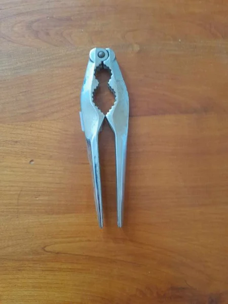 Casse noix en inox - Collection - Saint-Satur (18300)