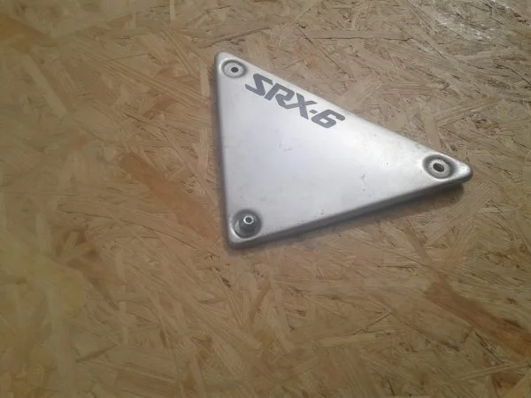 Cache latéral gauche yamaha 600 srx 1986 - Équipements Moto - Marignane (13700)