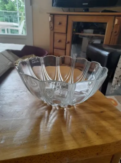 Saladier en verre arcoroc - Collection - Saint-Satur (18300)