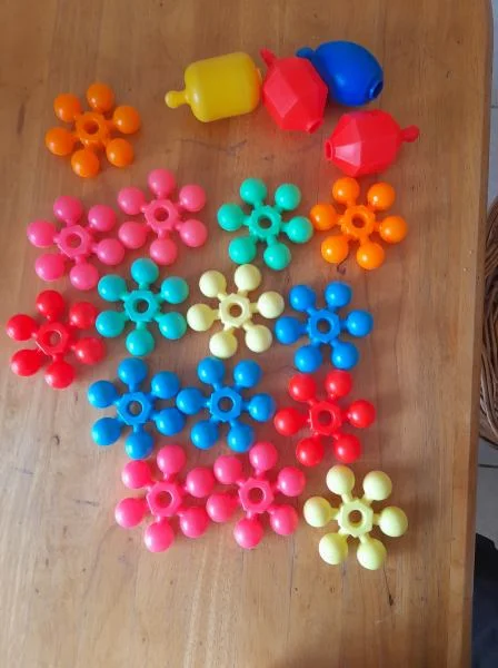 Jeux d'assemblage 1er âge flocon de neige - Jeux & Jouets - Saint-Satur (18300)