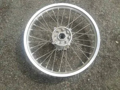 Roue arriére honda 250 crf 2010 - Équipements Moto - Verberie (60410)