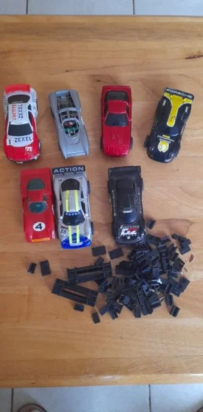 Lot voiture pour circuit et clips circuit - Jeux & Jouets - Saint-Satur (18300)