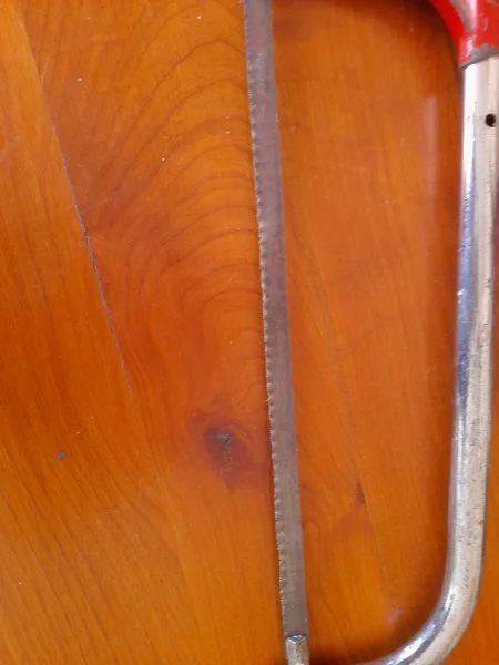 Scie à métaux - Bricolage - Saint-Satur (18300)