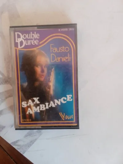 Cassette audio " sax ambiance " - CD, DVD & Vinyles - Saint-Satur (18300)