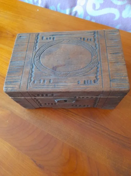 Boite à bijoux en bois - Décoration - Saint-Satur (18300)