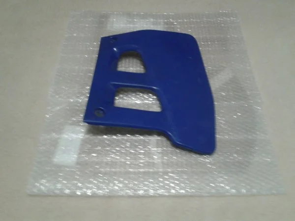Ouie de réservoir droite suzuki 125 tsr 1997 - Équipements Moto - Compiègne (60200)