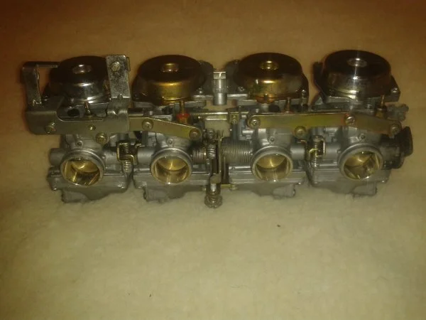 Rampe carburateur yamaha 600 xjn 1998 - Équipements Moto - Compiègne (60200)