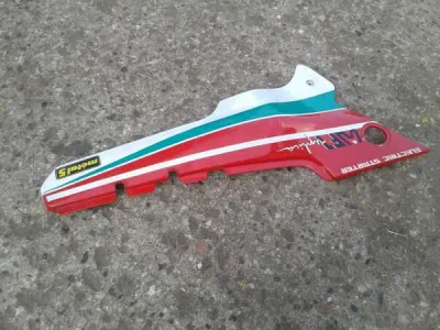Cache latéral gauche aprilia 125 af1 sinthési 1989 - photo 4