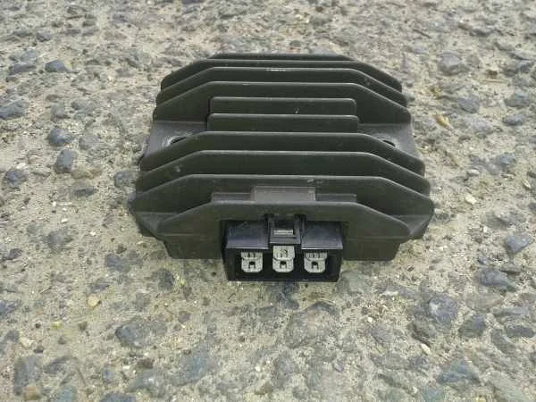 Régulateur kawasaki zx6r 1997 - Équipements Moto - Verberie (60410)