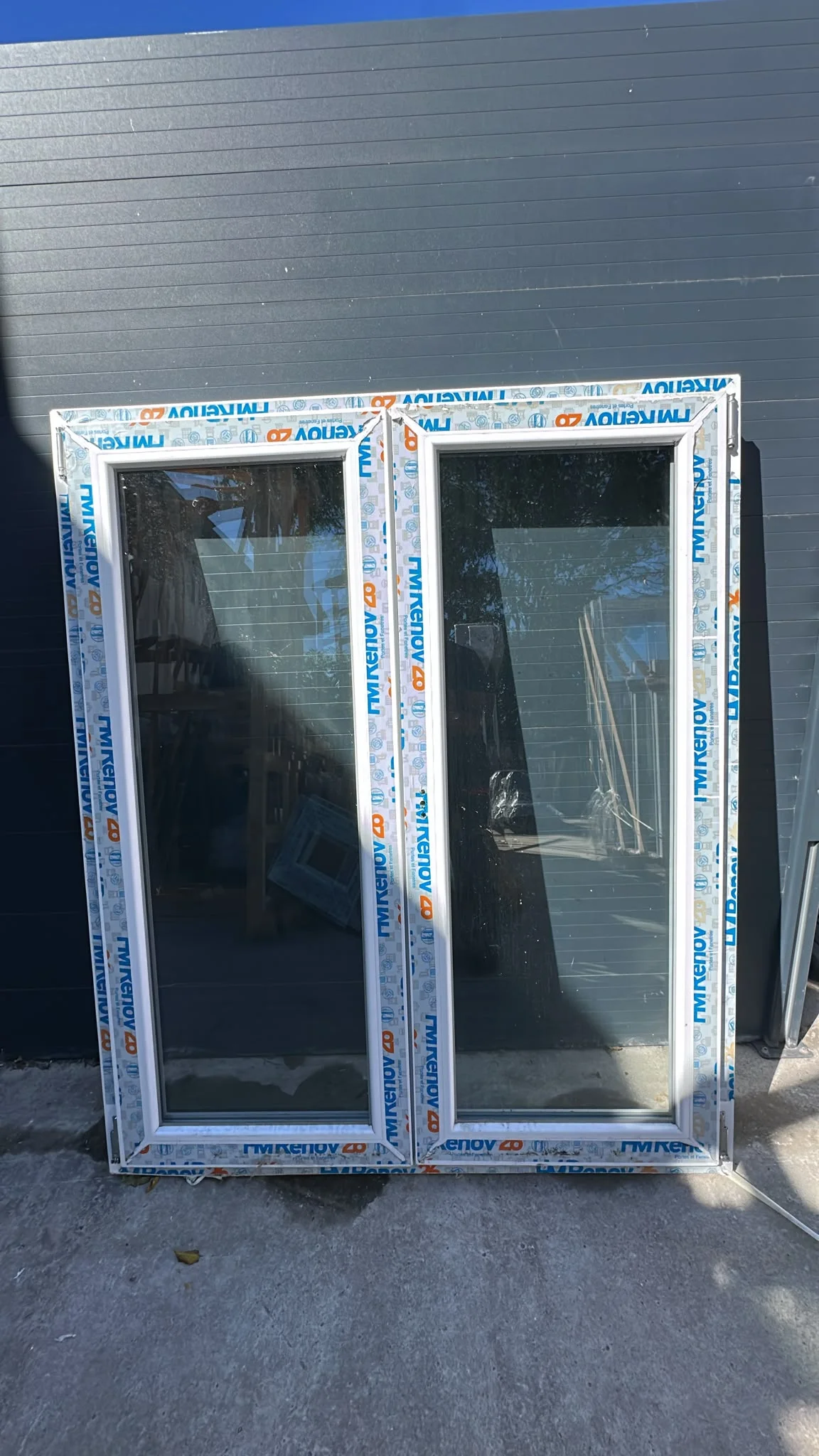 Fenêtre pvc blanc deux vantaux Haut 1450/ Larg 120 - Bricolage - Quincieux (69650)