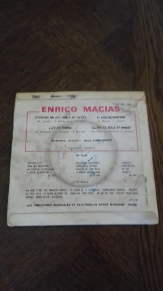 45 t enrico macias "ouvre ta main et donne" - CD, DVD & Vinyles - Saint-Satur (18300)