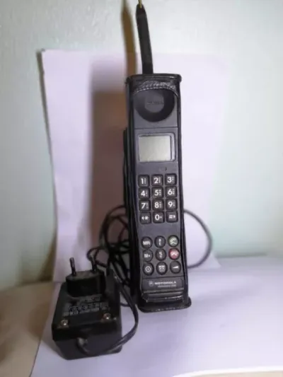 TELEPHONE MOTOROLA INTERNATIONNAL 3200 - Informatique - Nant (12230)