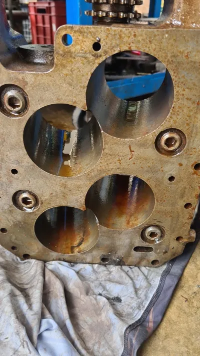 Bloc-cylindres pour Lancia Fulvia Coupé 1.3 série - Équipements Auto - Nice (06000)