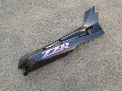 Cache latéral droit kawasaki zzr 600 1992 - photo 2