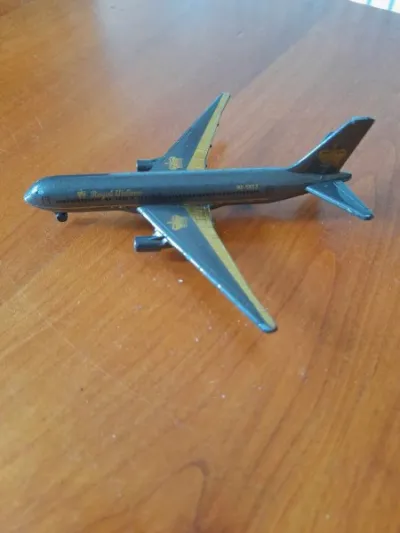 Avion miniature majorette - booing 767 tm - photo 2