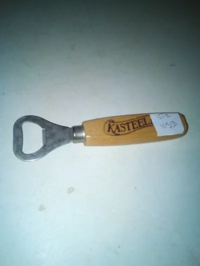 Décapsuleur kasteel bier - Collection - Saint-Satur (18300)