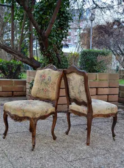 Paire de chaises de style louis xv en noyer massif - photo 4