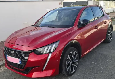 PEUGEOT 208 GT S&S EAT8 - Voitures - Saint-Georges-de-Didonne (17110)