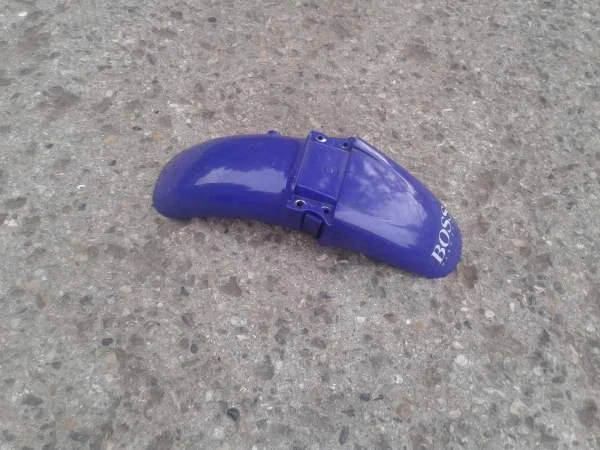 Garde boue avant yamaha 600 fzr 1989 - Équipements Moto - Dampleux (02600)