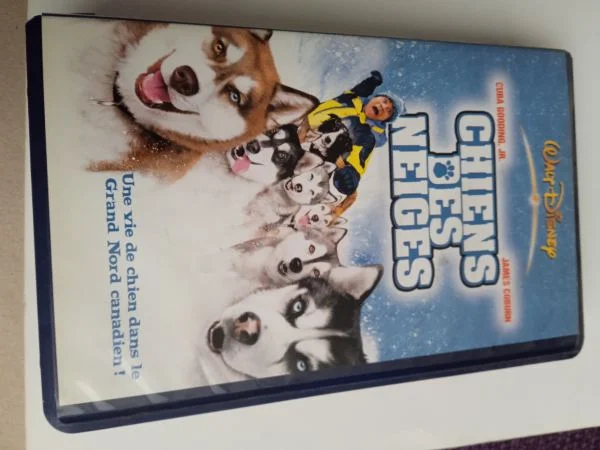 Vhs "chiens des neiges" - CD, DVD & Vinyles - Saint-Satur (18300)