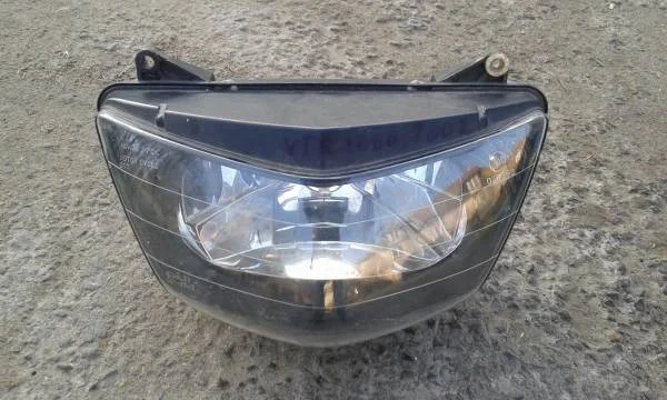 Phare honda 1000 vtr firestorm 2001 - Équipements Moto - Verberie (60410)