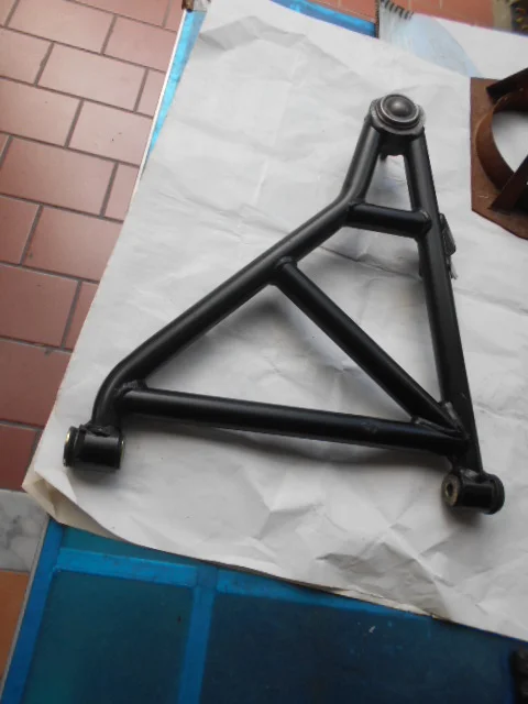 Bras suspension supérieur avg Lambo Murcielago - Équipements Auto - Nice (06300)
