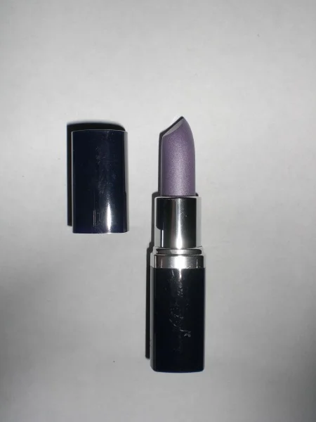 Rouge a levre divers neuf - Beauté & Bien-être - Sochaux (25600)