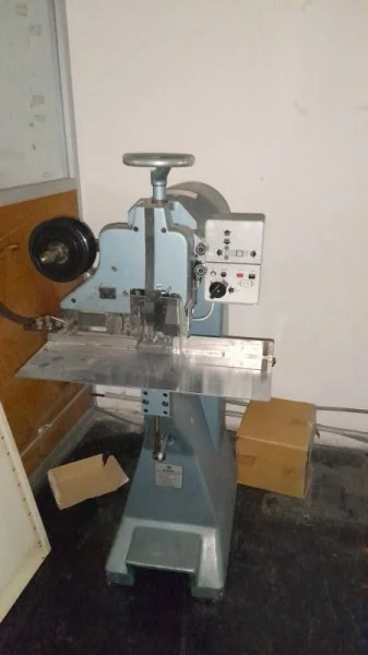 Piqueuse agrafeuse industrielle zd2-sr supra matre - Bricolage - Montpellier (34000)