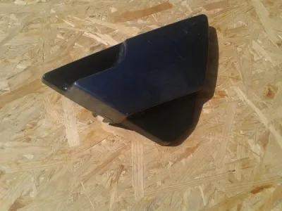 Cache latéral droit gris yamaha 750 fzx 1991 - photo 3