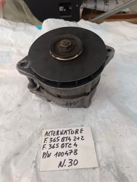 Alternateur pour ferrari 365 gt4 2+2 et 365 gtc4 - Équipements Auto - Nice (06000)