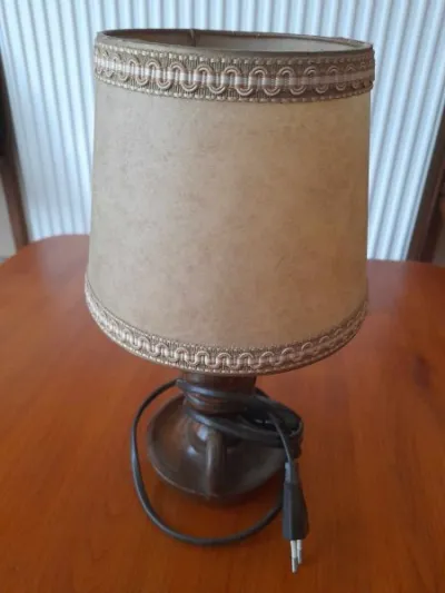 Ancienne lampe de chevet en bois style chandelier - photo 3