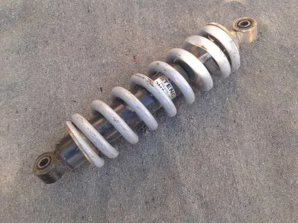 Amortisseur peugeot 50cc xp6 2006 - Équipements Moto - Compiègne (60200)