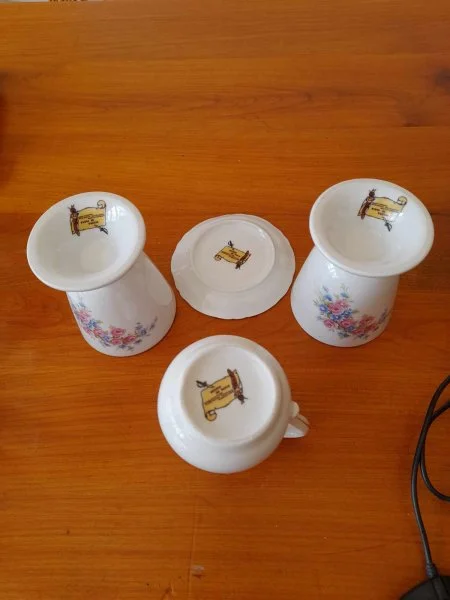 Petit service à thé ou café en porcelaine - Collection - Saint-Satur (18300)