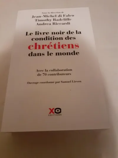 Livre noir de la condition des chrétiennes - Livres - Saint-Satur (18300)