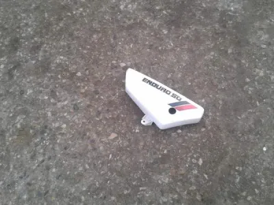 Cache latéral droit yamaha 50 dt 1977 - photo 2