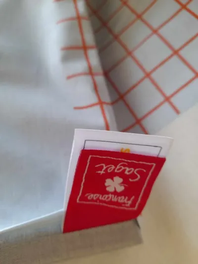 Drap plat cabane d'alpage - Meubles