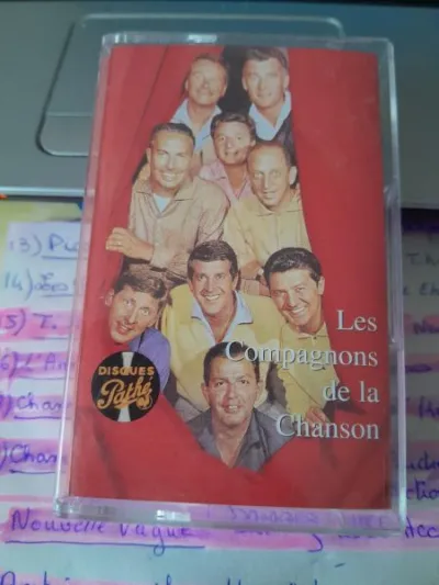 Cassette audio " les compagnons de la chanson " - CD, DVD & Vinyles - Saint-Satur (18300)