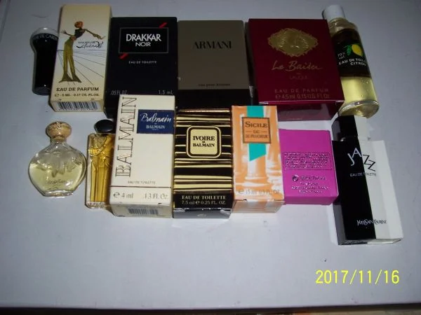 Miniature flacon parfum neuf - Collection - Soullans (85300)