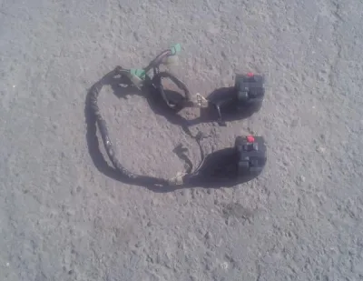 Comodos droit kawasaki er5 2002 - photo 2