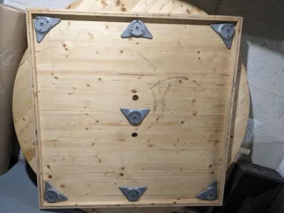 Plateaux circulaires + table carrée - photo 3