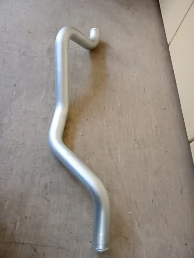 Tuyau d'eau de radiateur pour Ferrari F40 - photo 3