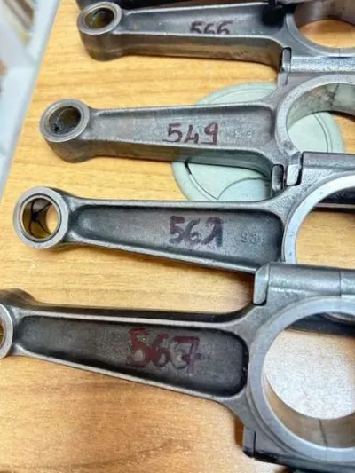 Bielles pour moteurs ferrari - photo 2