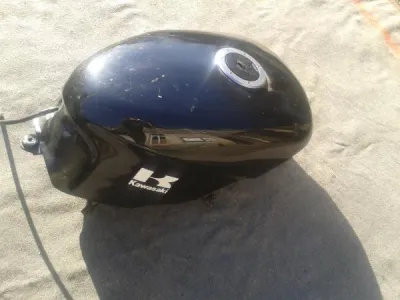 Réservoir kawasaki 500 gpz 1993 - photo 3