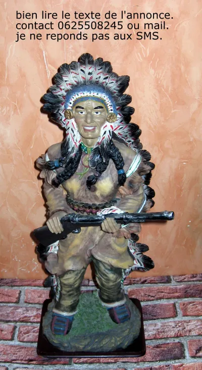 3 grandes statues d indiens. - photo 2