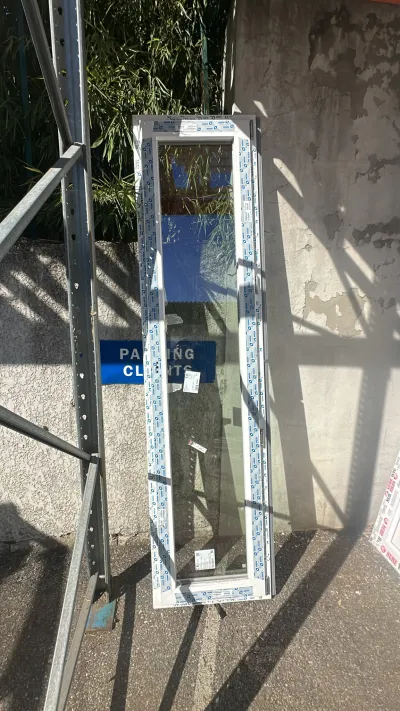 Châssis à battant pvc blanc Haut 600/ Larg 2430 - Bricolage