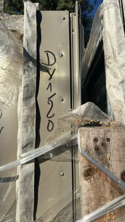 Fenêtre deux vantaux en alu champagne - photo 2