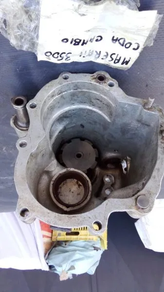 Carter arrière de boîte de vitesses zf s5-17 - photo 4