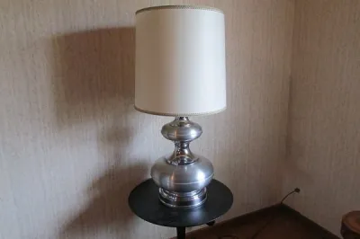 Lampe de salon, très design.... - photo 2