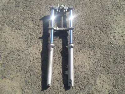 Fourche suzuki 400 bandit 1993 - photo 2