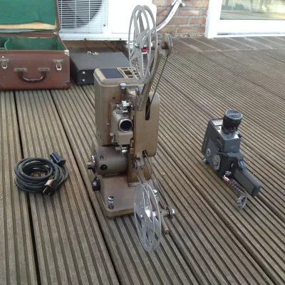 Projecteur de film Specto 500 Type MXC 8 mm - Image & Son - Mons (7000)